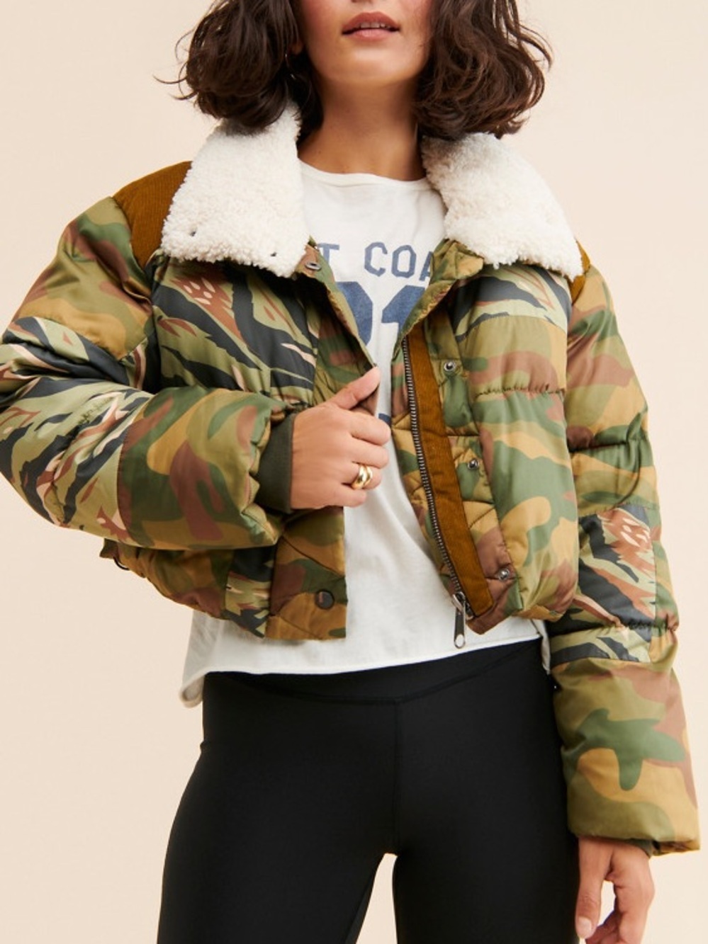 Free People West Coast Camo Cropped Puffer Jacket Faux Fur Sherpa Collar Small